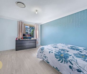 Exceptional Four-Bedroom Family Home in Tranquil Cul-de-Sac Setting - Photo 5