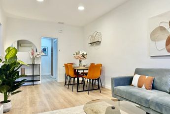 Plaza de Doña Trinidad, Málaga, Andalusia 29007