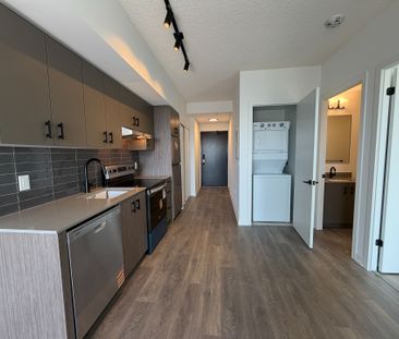 For Lease - 4878 Powers Common Unit# C1001, Burlington, Ontario - Photo 3