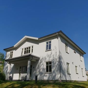 Architect-designed ,Beautiful house in popular Näsbypark - Photo 1