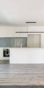 Paraparaumu - 4 Bedrooms - Photo 3