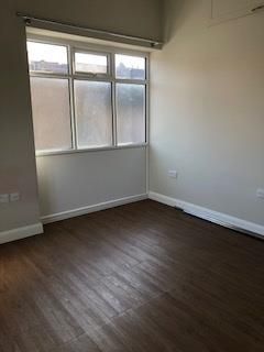 1 Bed Flat, Brighton Road, CR2 - Photo 3