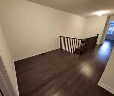 For Lease - 21 Coho Drive, Whitby, Ontario - Photo 1