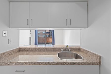 For Lease - 120 St. Patrick Street Unit# 601, Toronto, Ontario - Photo 4