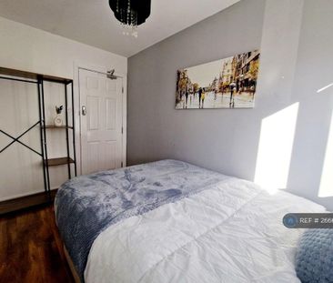 1 bedroom in a house share to rent - Photo 6