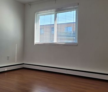 For Lease - 450 Carlton Street Unit# 24, St. Catharines, Ontario - Photo 5