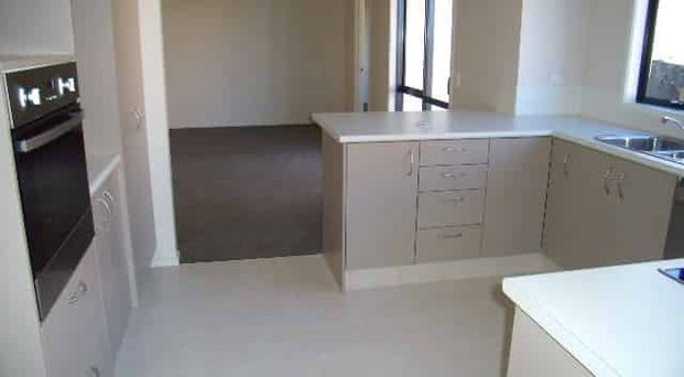 Modern four bedroom home in Atawhai - Photo 1