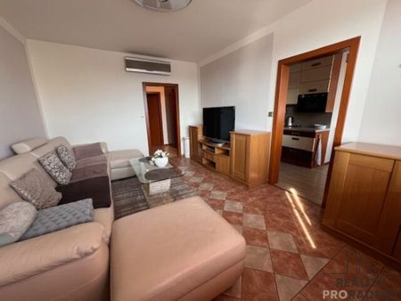 Pronájem bytu 2+1 65 m² - Photo 2