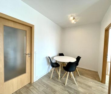 Einziehen ohne Aufwand – möblierte 4-Raumwohnung - Foto 1