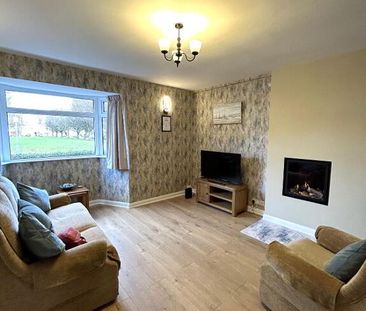 46 Thornhill Parade, Stormont, Belfast, BT5 7AU - Photo 1