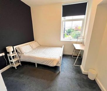 Deansgrove, Grimsby, DN32 - Photo 2