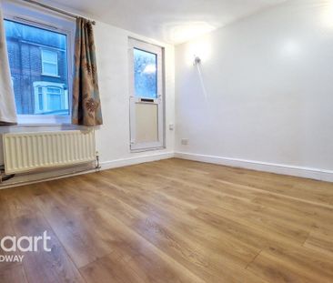 1 bedroom end of terrace house to rent - Photo 2