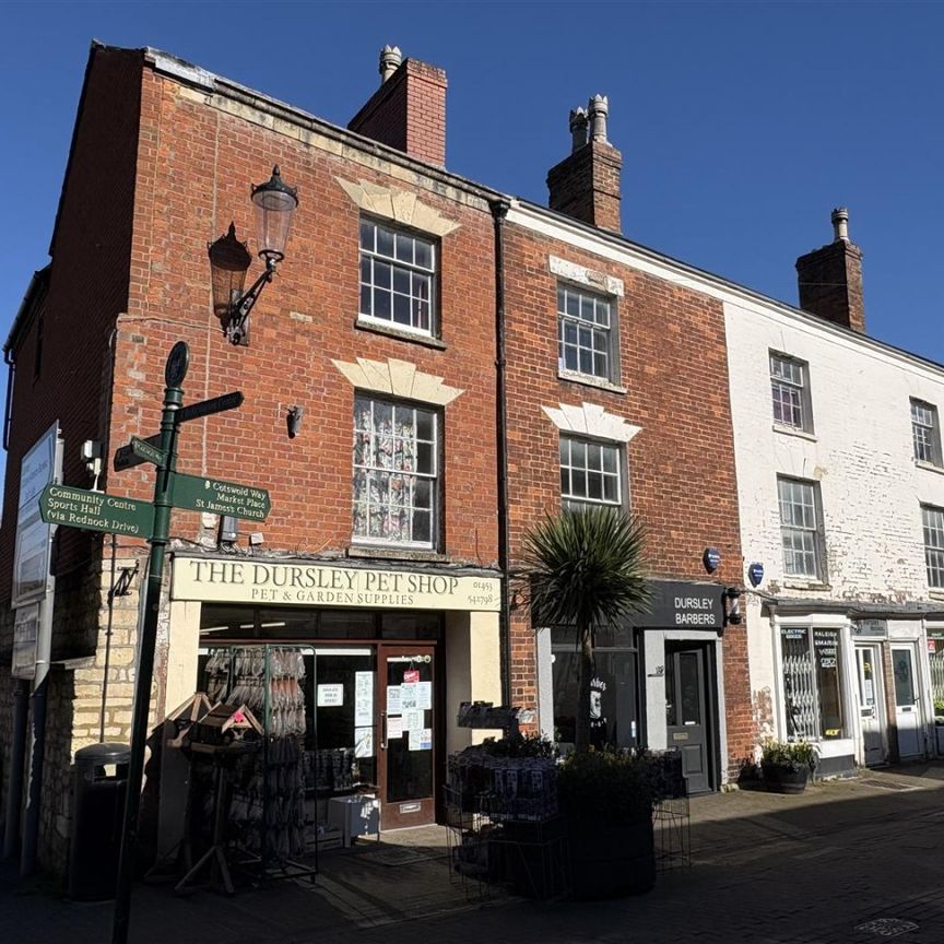 Parsonage Street, Dursley - Photo 1