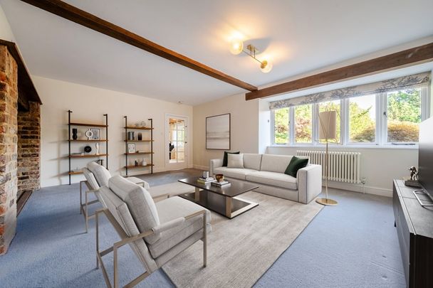 5 bedroom detached house to rent - Photo 1