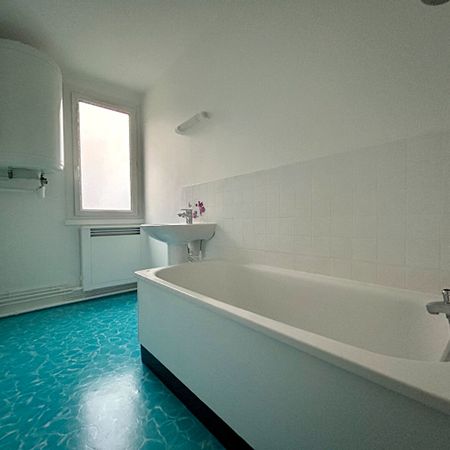 A louer appartement F4 en résidence calme à Saint Aubin Lès Elbeuf - Photo 3