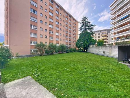 Studio rénové au 8ème étage - Pierrier 5 visite groupée le 13.11.2025 à 9h00 - Photo 4