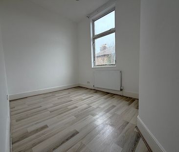 2 bedroom house to rent - Photo 1