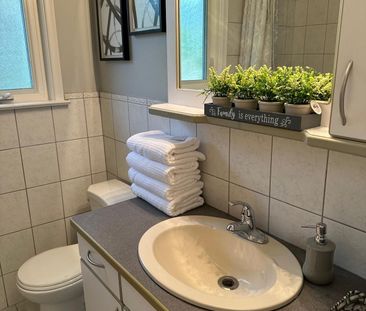 For Lease - 267 Homewood Avenue Unit# MAIN, Toronto, Ontario - Photo 1