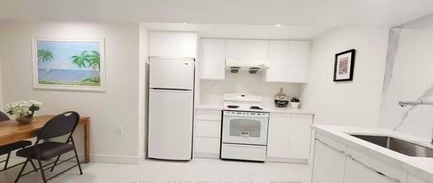 For Lease - 53 Marblemount Crescent Unit# Lower, Toronto, Ontario - Photo 1