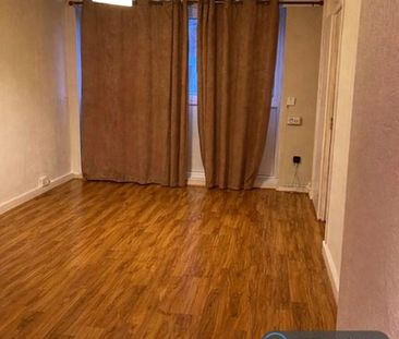 2 bedroom maisonette to rent - Photo 1