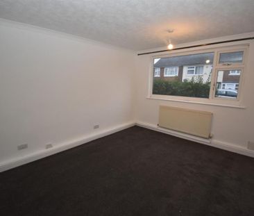 3 bedroom maisonette to rent - Photo 3