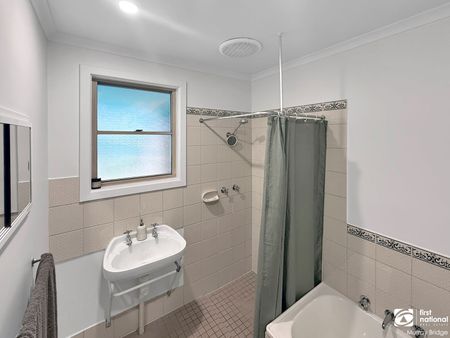 Comfort, Convenience, Charm! - Photo 5