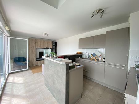 T4 meublé - duplex - pont de la Tortière - Location Appartement nantes : 76.84 m2 - Photo 5