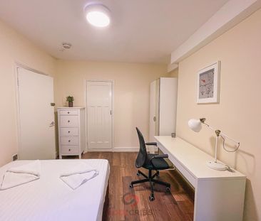 Inverness Terrace, Bayswater, London, W2 - Photo 4