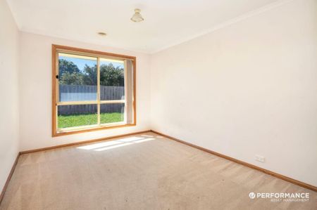 6A Chelsea Place, Alfredton VIC 3350 - House For Rent | Domain - Photo 3