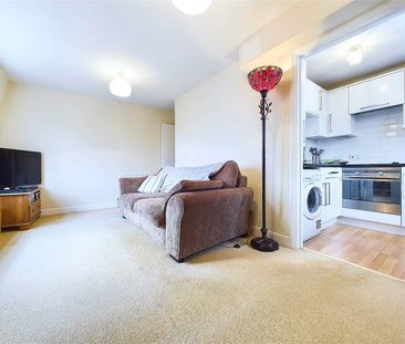 St. James's Road, Hampton Hill Hampton Hill - 1 bedroomProperty for... - Photo 3