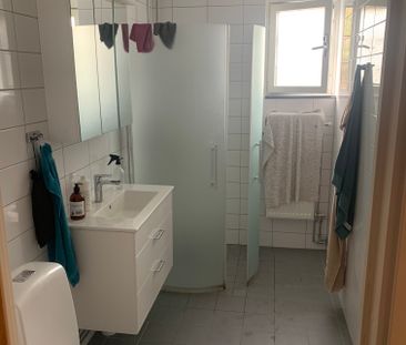 Hägerstens Allé - Foto 1