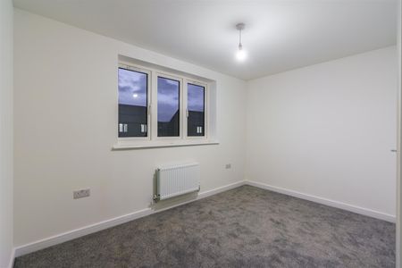 3 bed terraced house to rent in Mandevilla Way, Newcastle Upon Tyne, NE13 - Photo 4