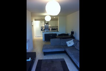 2 Bed Flat, Leamore Court, E2 - Photo 2