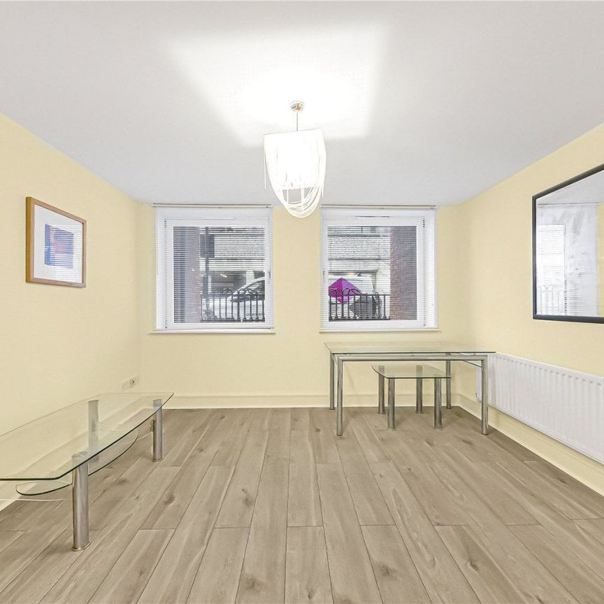 48 Wells Street, London, W1T - Photo 1