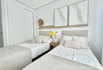 TWO-BEDROOM PENTHOUSE - LOS ALCÁZARES