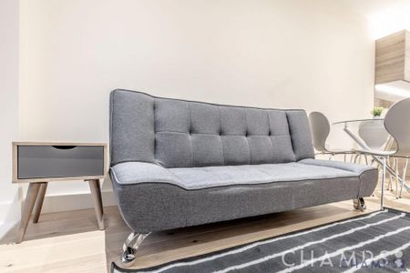 2 bedroom flat to rent - Photo 2