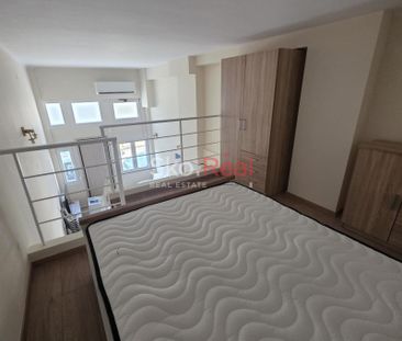 ΕΝΟΙΚΙΑΣΗ ΚΑΤΟΙΚΙΑΣ - ΦΑΛΗΡΟ / ΑΓΙΑ ΤΡΙΑΔΑ - LOFT ΓΚΑΡΣΟΝΙΕΡΑ 34 τ.... - Photo 1