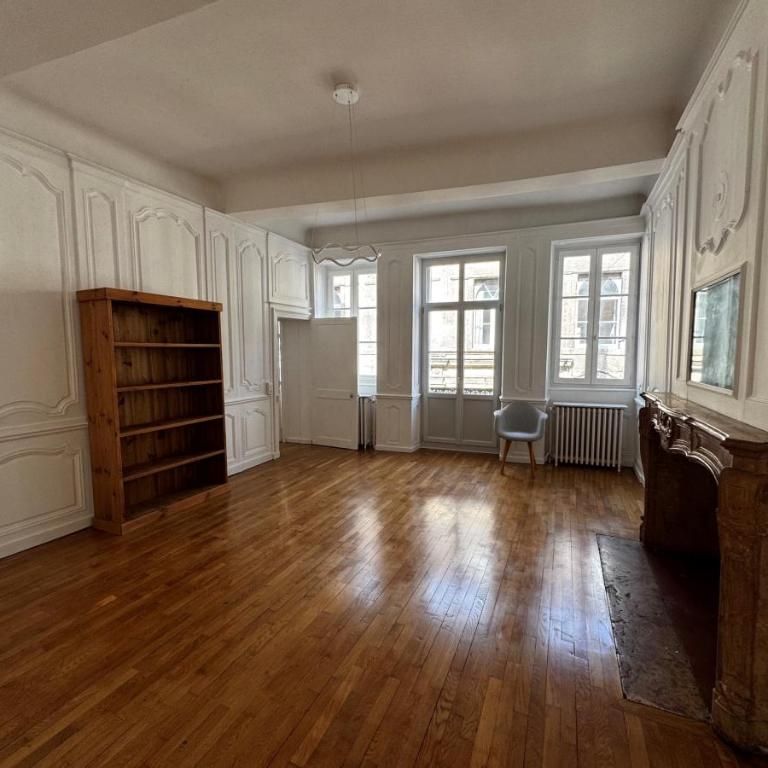APPARTEMENT DE TYPE 4 AU 1ER ETAGE - Photo 1