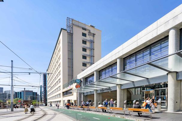 53/34 Chalmers Street Surry Hills - Photo 1