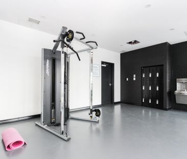 777 Boul. Le Corbusier, apt. 439 - Photo 1