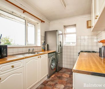 2 bedroom maisonette to rent - Photo 5