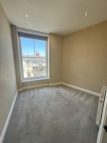 Dudley Mansions, Lansdowne Place - Photo 3