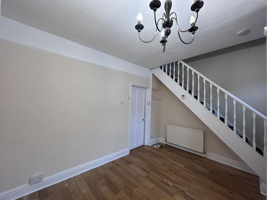 2 bedroom terraced house to rent - Photo 1