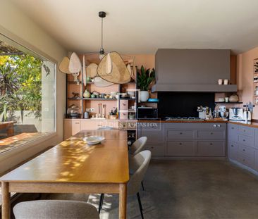 Excellent 5 Bedroom house / villa with 750m² garden for rent in Sar... - Photo 6