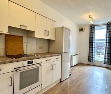 2 bedroom apartment to rent - Photo 5