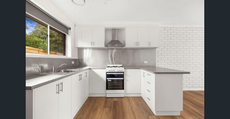 Renovated Two Bedroom Unit in Ballarat North - Photo 5