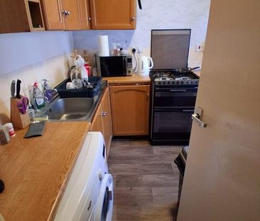 Studio Flat, Dumfries Street, LU1 - Photo 6