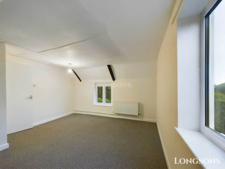 Main Road, Little Fransham - Photo 4