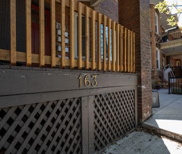 For Lease - 163 Parkside Drive Unit# A, Toronto, Ontario - Photo 1