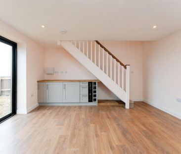 1 bedroom barn conversion to rent - Photo 2